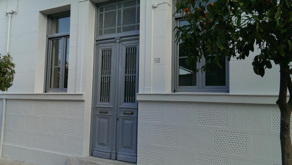 Neoclassical House At Metro Station Attiki أثينا المظهر الخارجي الصورة